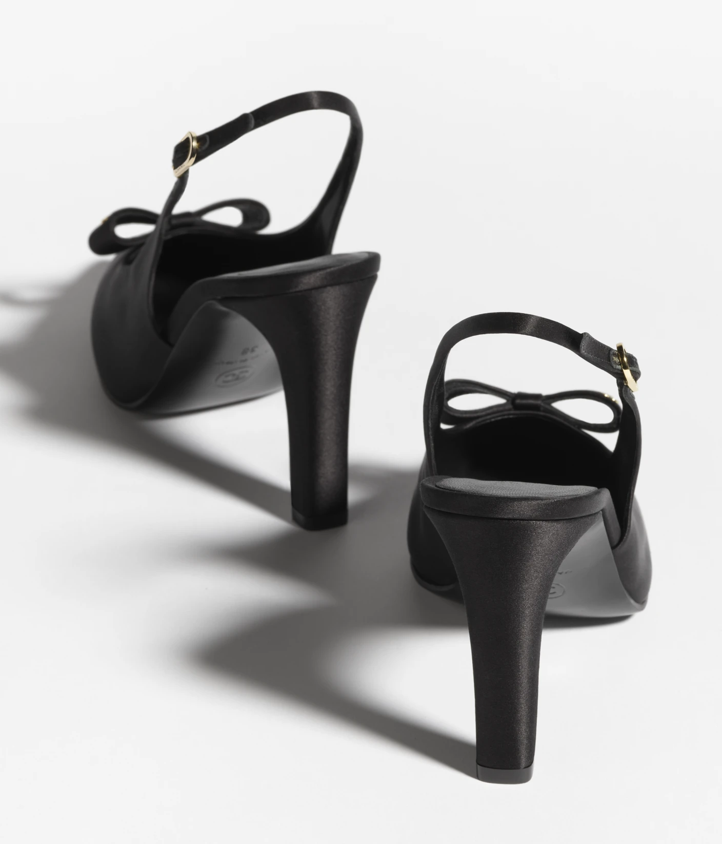 Chanel 2024/25 Métiers d’art Slingbacks - Image 3